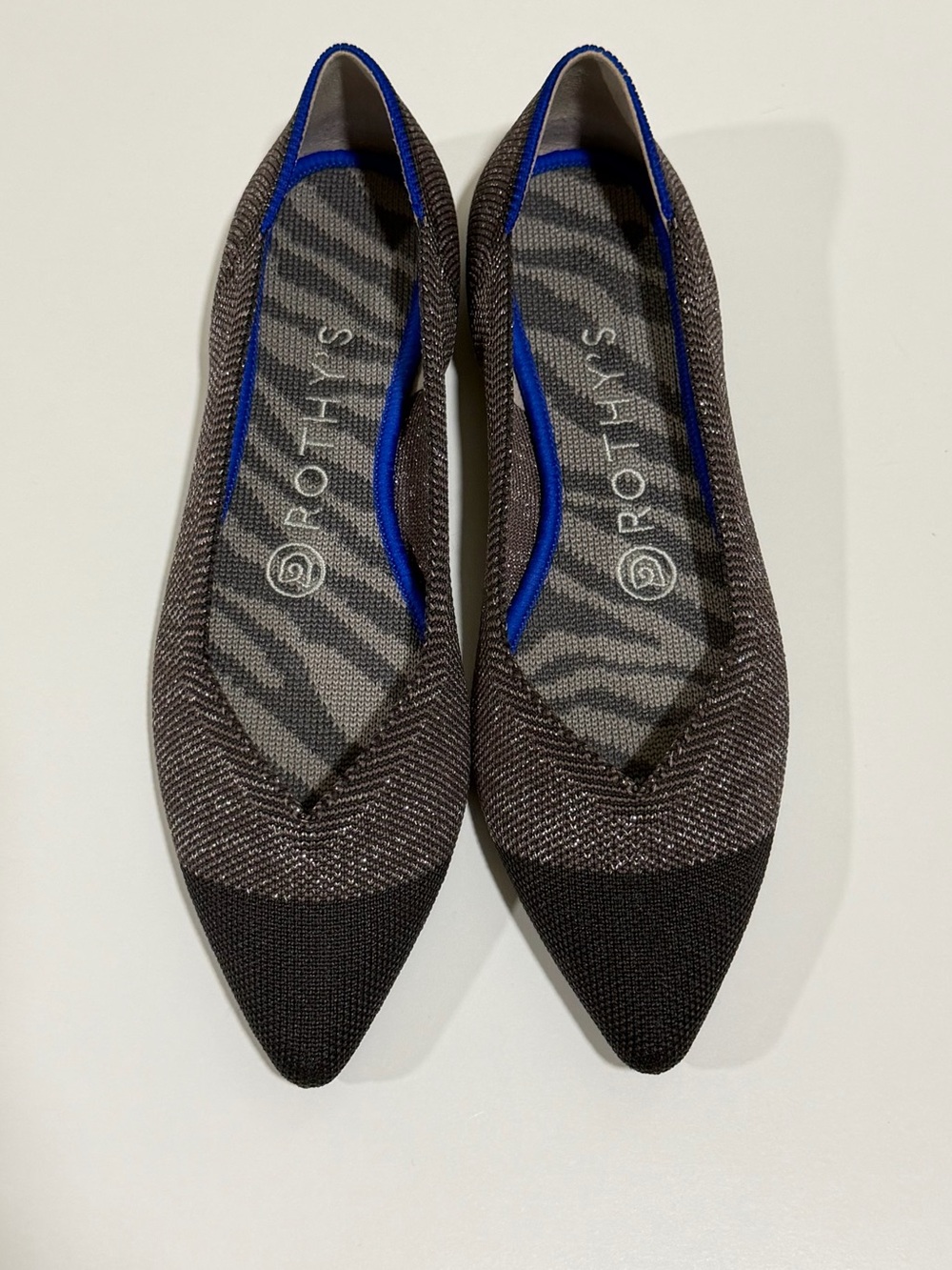 Rothy's Retired The Point Twilight Metallic Captoe Silver/ Black 6.5